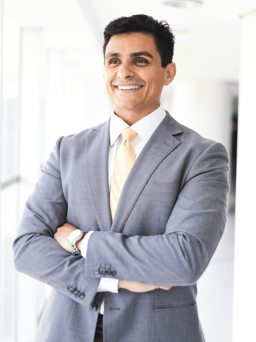 Dr. Estevão Amin